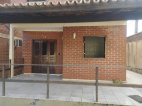 Casa em condominio na beira do rio